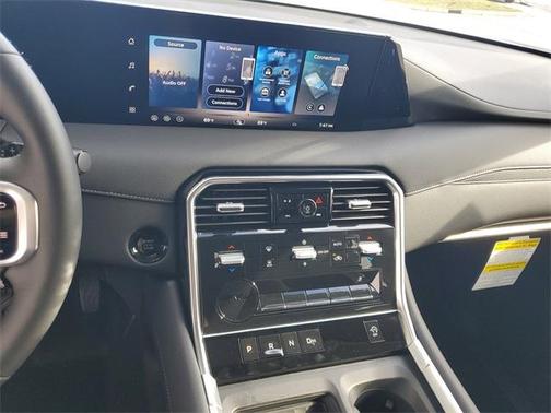 2026 Nissan Armada SV