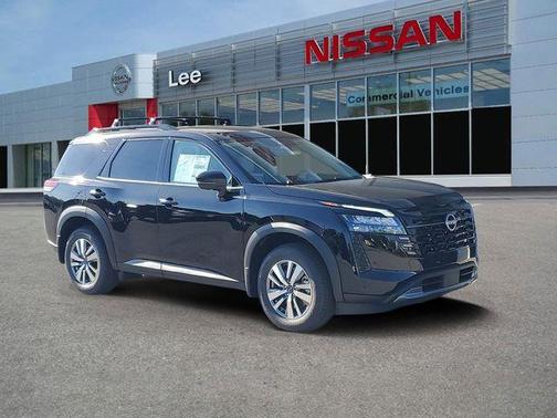 Black 2026 Nissan Pathfinder SL