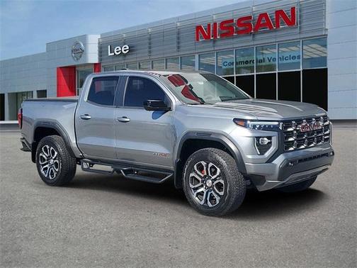 2024 GMC Canyon AT4