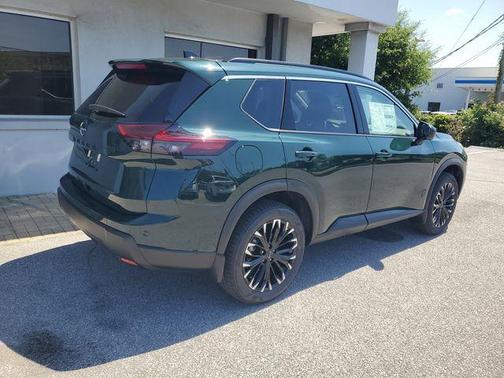 Obsidian Black 2026 Nissan Rogue Dark Armor