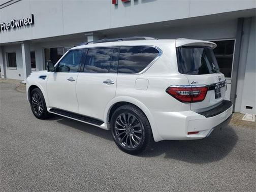 2024 Nissan Armada Platinum
