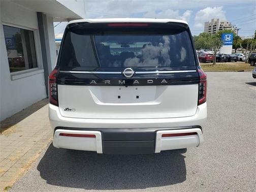 2025 Nissan Armada SV
