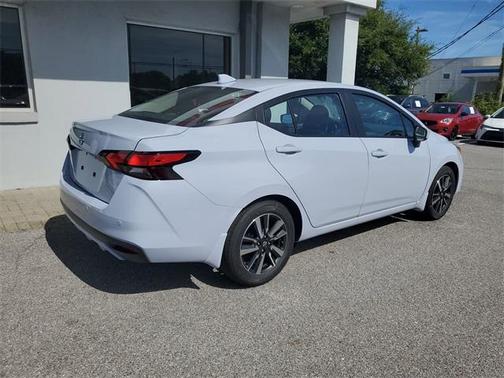 2025 Nissan Versa 1.6 SV