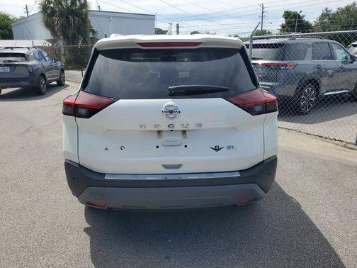 White 2021 Nissan Rogue SL