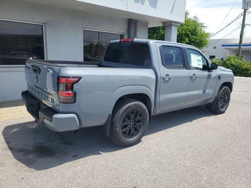 Boulder Gray 2026 Nissan Frontier SV