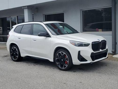 Alpine White 2026 BMW X1 M35i