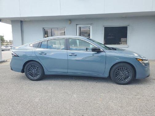 Gray 2027 Nissan Sentra SV