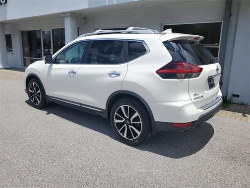 2020 Nissan Rogue SL