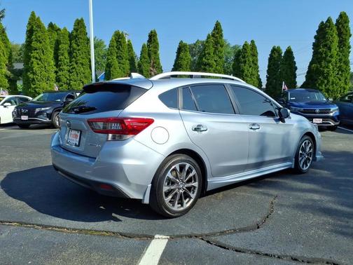 Ice Silver Metallic 2022 Subaru Impreza Limited