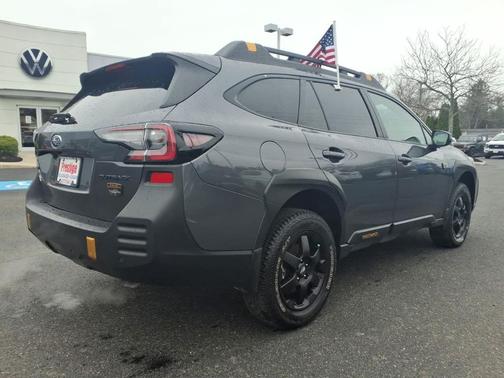 Magnetite Gray Metallic 2025 Subaru Outback Wilderness