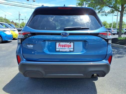 Horizon Blue Pearl 2025 Subaru Forester Premium