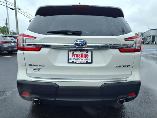Crystal White Pearl 2025 Subaru Ascent Premium