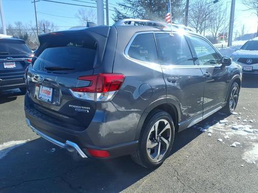 2022 Subaru Forester Touring