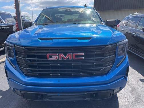 Dynamic Blue Metallic 2022 GMC Sierra 1500 Elevation