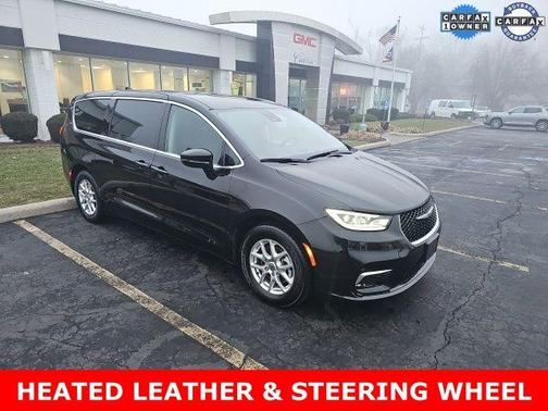 2024 Chrysler Pacifica Touring-L