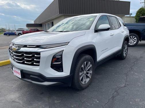 Summit White 2025 Chevrolet Equinox LT