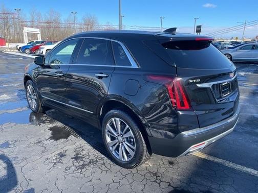 2025 Cadillac XT5 Premium Luxury