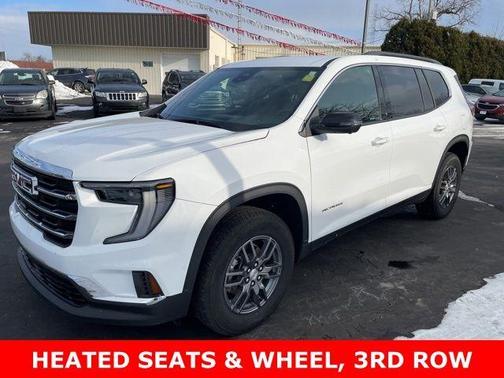 2025 GMC Acadia Elevation