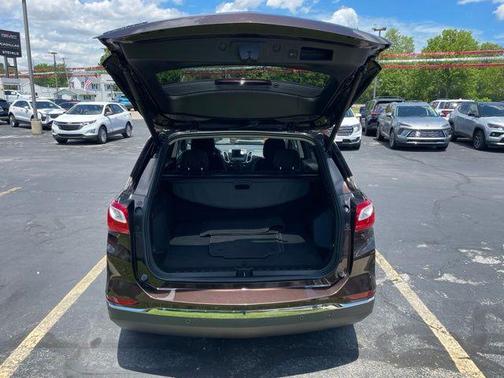 Chocolate Metallic 2020 Chevrolet Equinox 1LT