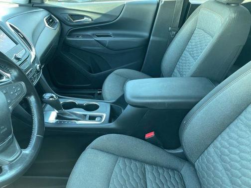 Chocolate Metallic 2020 Chevrolet Equinox 1LT