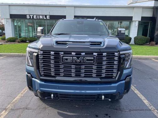 Metallic 2025 GMC Sierra 2500 Denali Ultimate