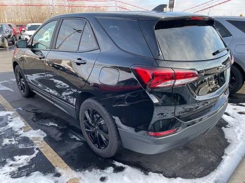 2023 Chevrolet Equinox LS