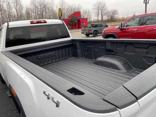 2026 GMC Sierra 2500 SLE