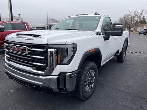 2026 GMC Sierra 2500 SLE