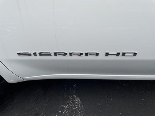 2026 GMC Sierra 2500 SLE