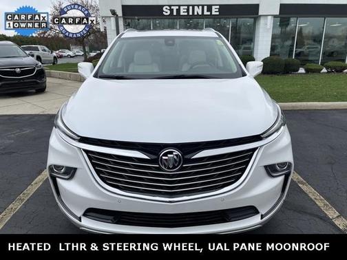 2022 Buick Enclave Essence