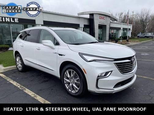 2022 Buick Enclave Essence