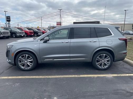 2025 Cadillac XT6 Premium Luxury AWD