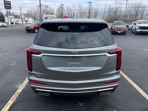 2025 Cadillac XT6 Premium Luxury AWD