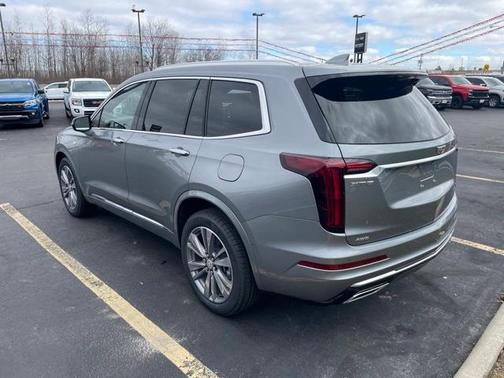 2025 Cadillac XT6 Premium Luxury AWD