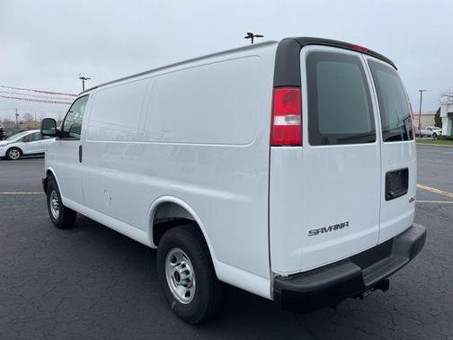 Summit White 2025 GMC Savana 2500 Work Van