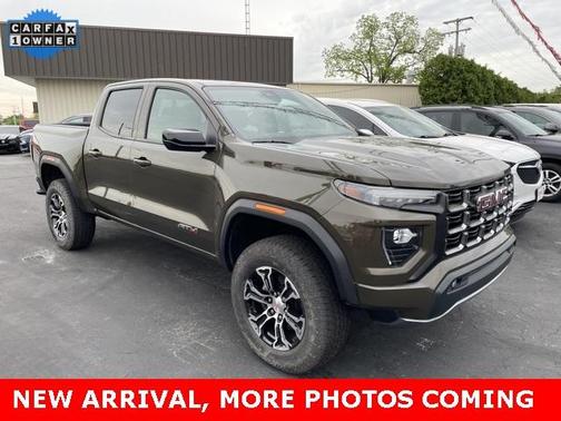 2023 GMC Canyon AT4