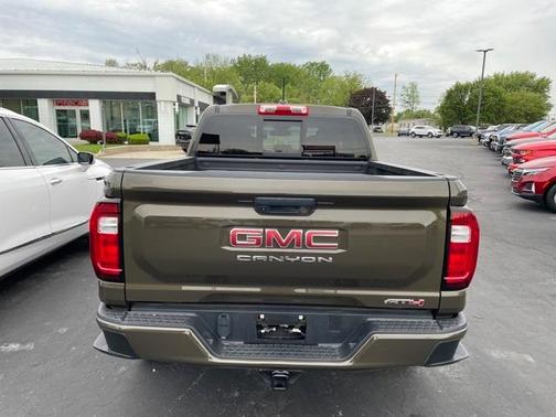 2023 GMC Canyon AT4