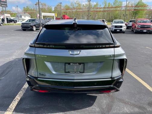 2023 Cadillac LYRIQ Luxury