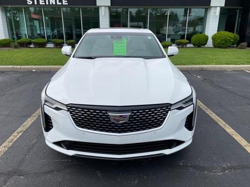 2025 Cadillac CT4 Premium Luxury
