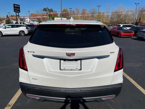 2025 Cadillac XT5 Premium Luxury