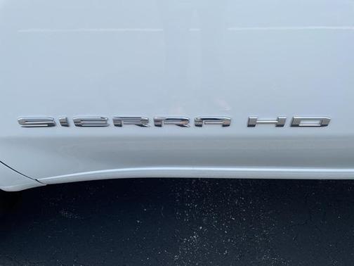 2024 GMC Sierra 2500 SLE