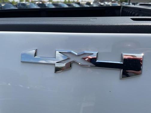 2024 GMC Sierra 2500 SLE