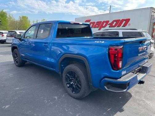 Dynamic Blue Metallic 2024 GMC Sierra 1500 Elevation