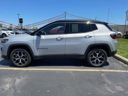 Silver Zynith 2025 Jeep Compass Limited