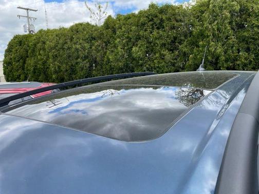 Blue Metallic 2018 Ford Escape SEL