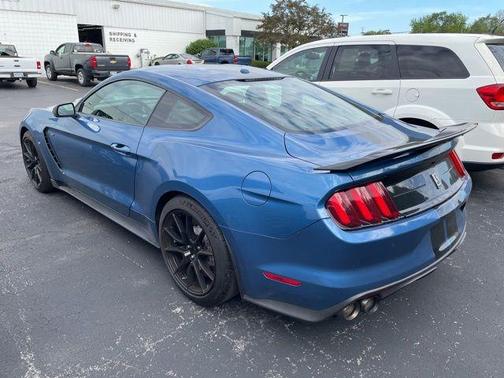 Blue Metallic 2019 Ford Shelby GT350 Base