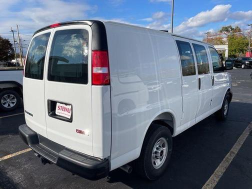 2025 GMC Savana 2500 Work Van