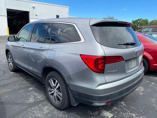 Silver 2018 Honda Pilot EX-L