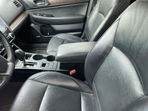 Crystal Black Silica 2018 Subaru Outback 2.5i Limited