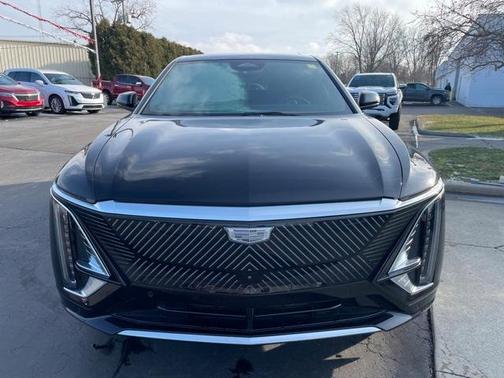 2023 Cadillac LYRIQ Luxury